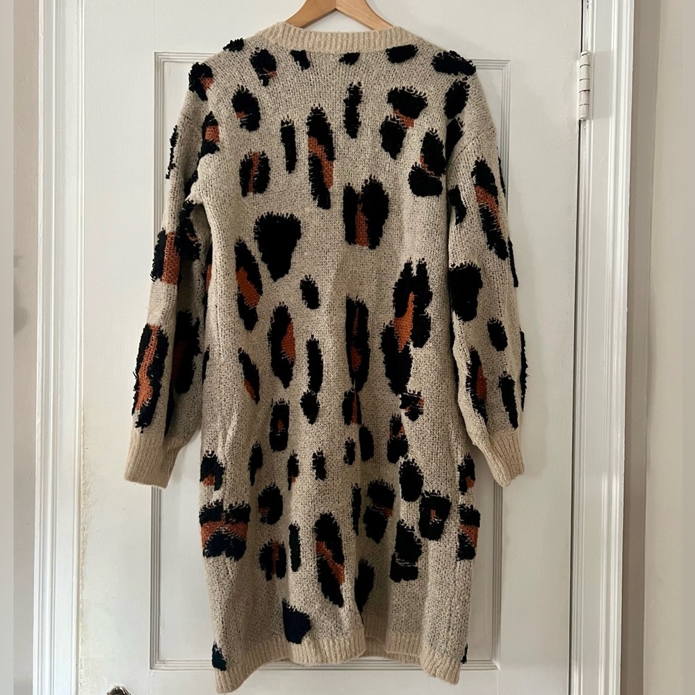 Sweater- Small - Picture 3 of 7